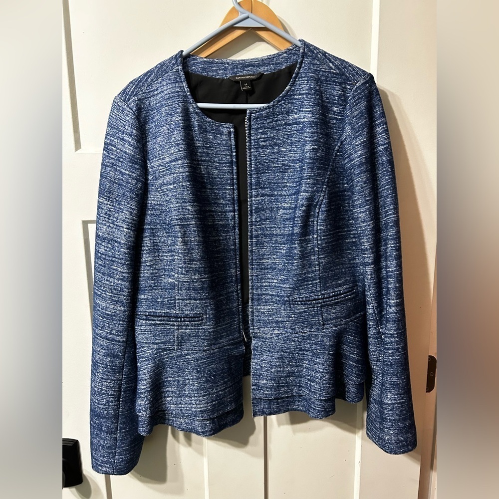 Banana Republic Wool Blend Peplum Ruffle Blue/white Blazer jacket zip up - Picture 2 of 5